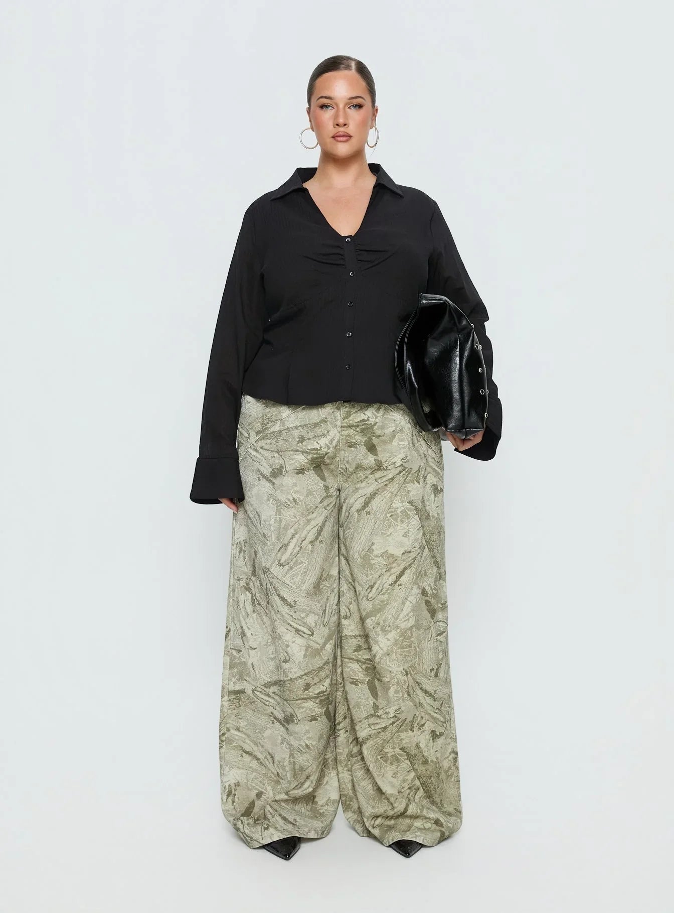 Elowenn Long Sleeve Top Black Curve