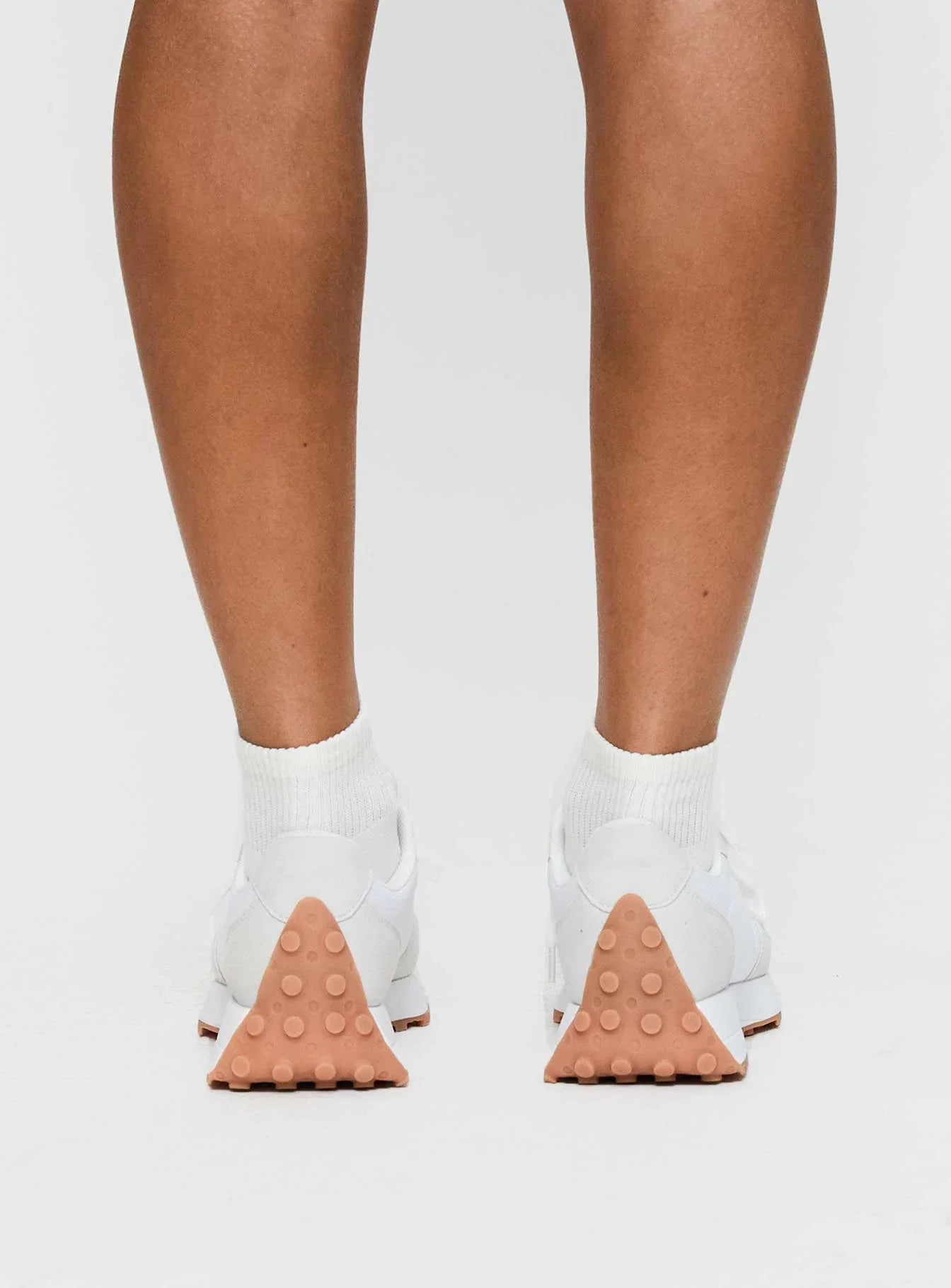 High Speed Sneakers White