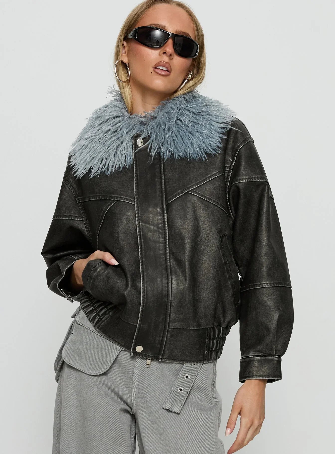 Brittanni Fluffy Collar Jacket Black Blue
