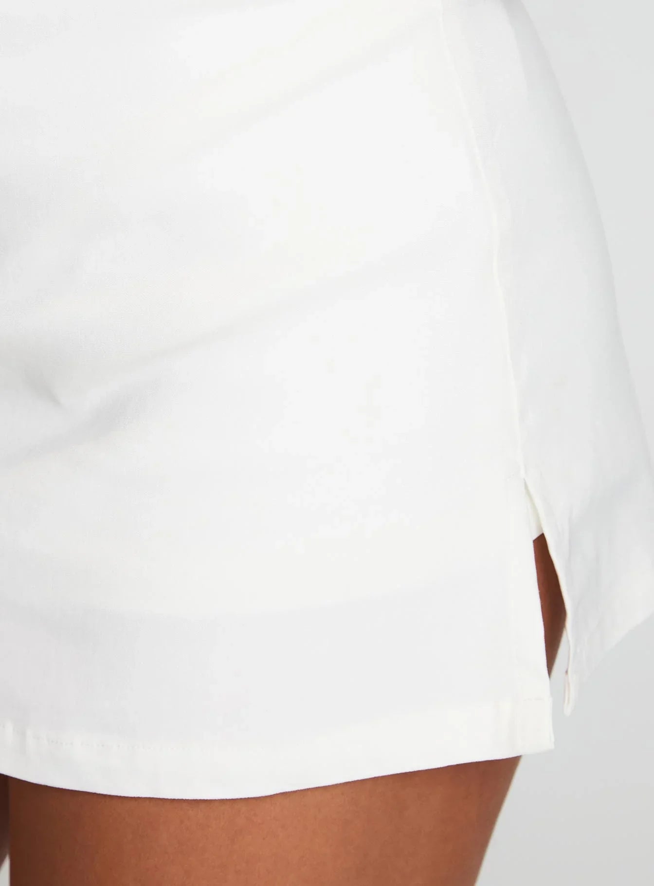 Cant Sleep Skort White