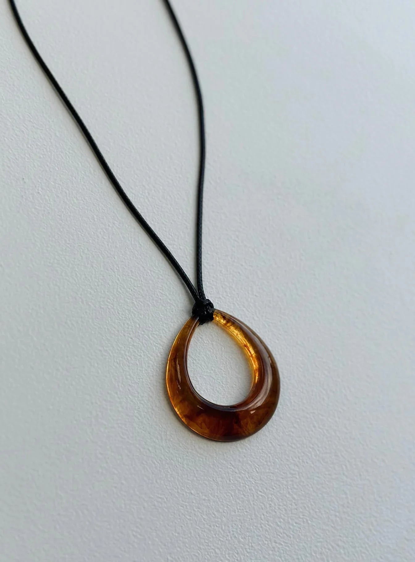 Shaylan Necklace Black