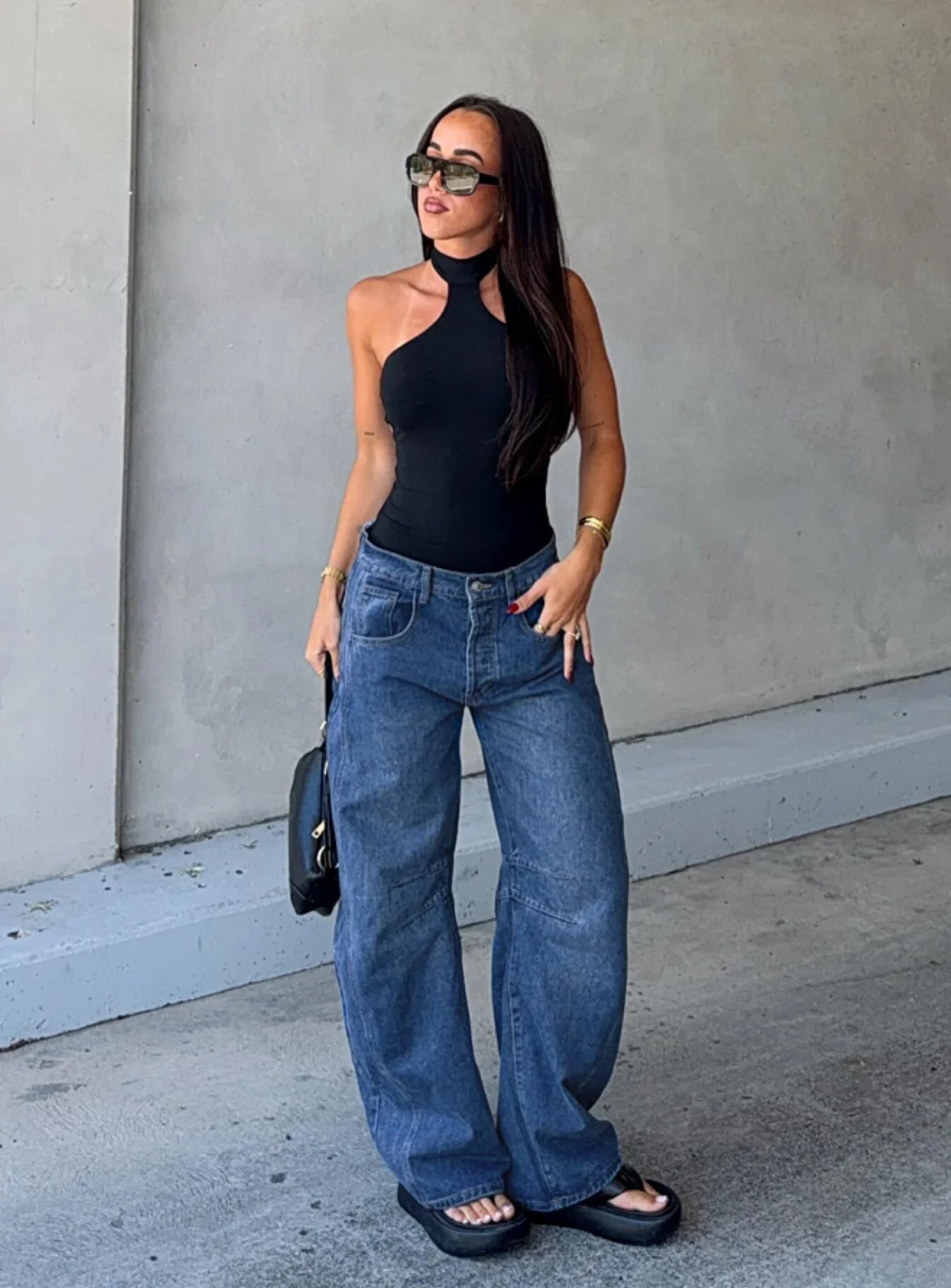 Normana Mid Rise Cropped Barrel Jeans Mid Blue Wash