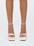 La Belle Heels Bone