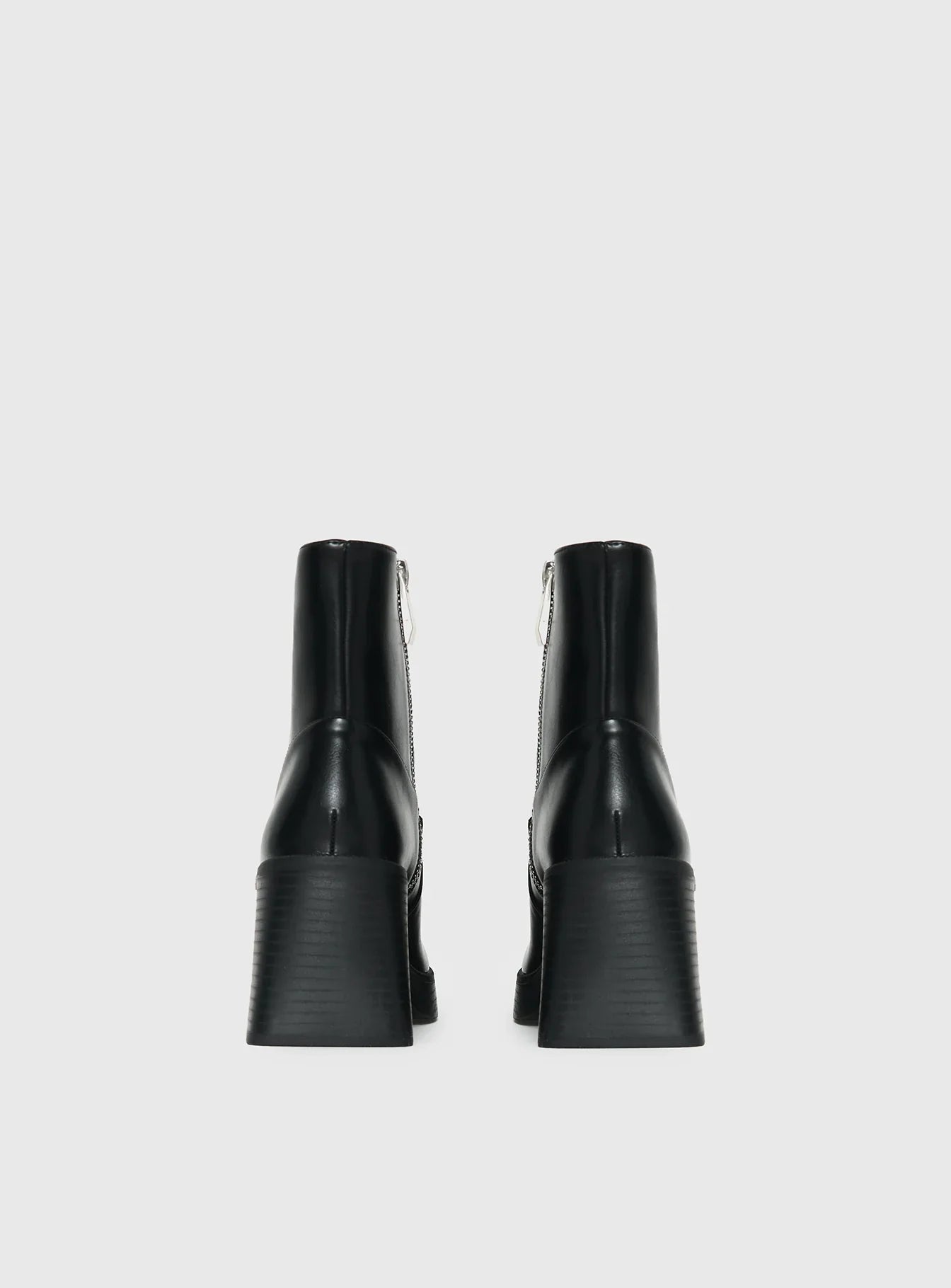 Halo Boots Black