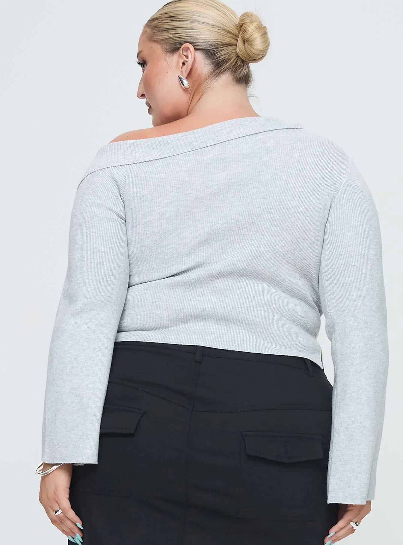 Sina Off The Shoulder Top Grey Curve