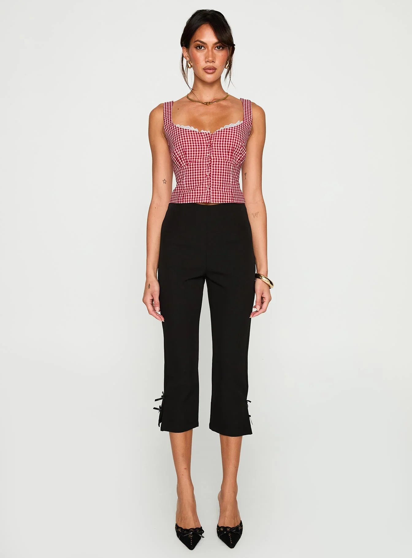 Bruncheon Top Red White