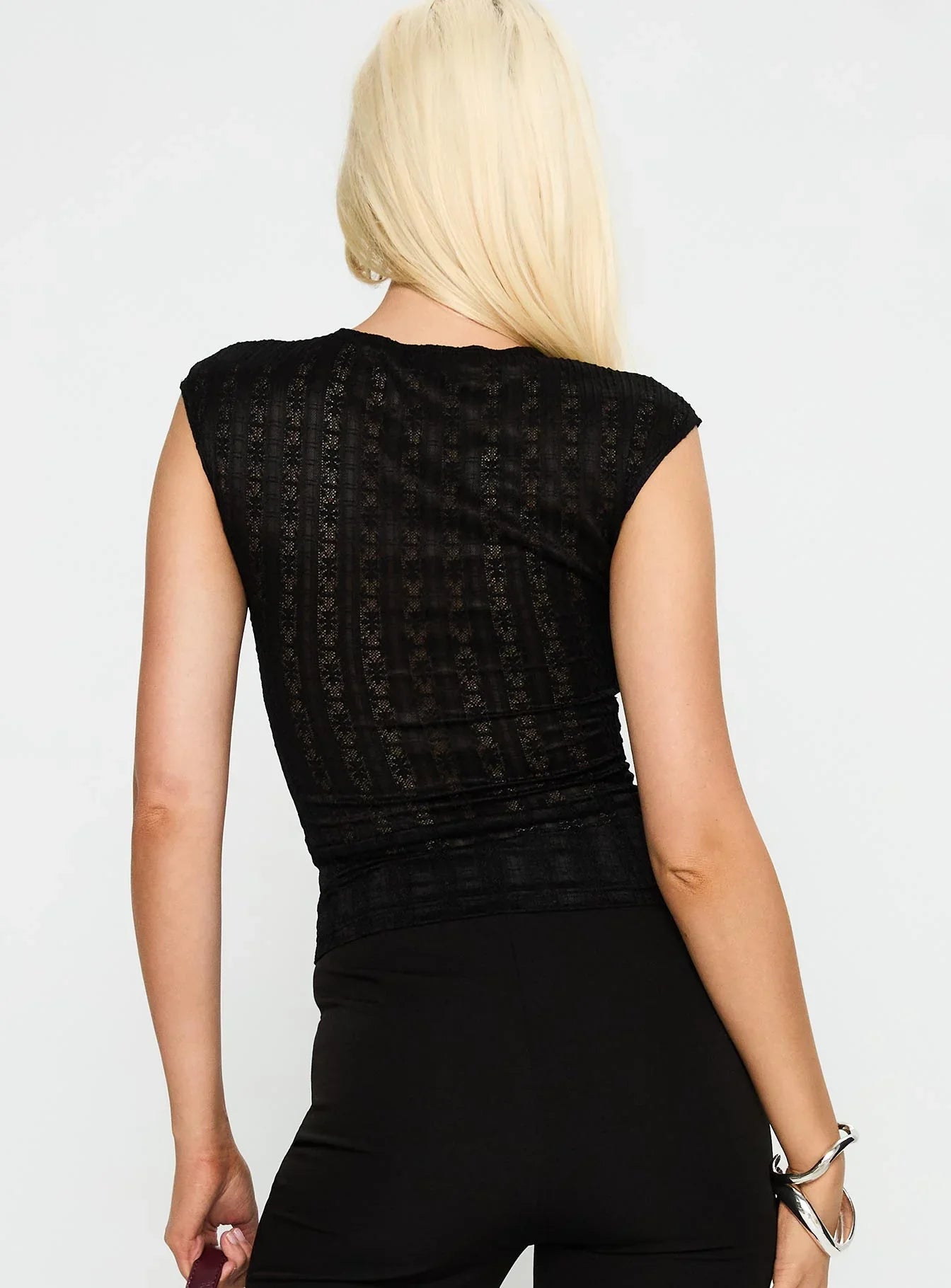 Keep It Moving Top Black